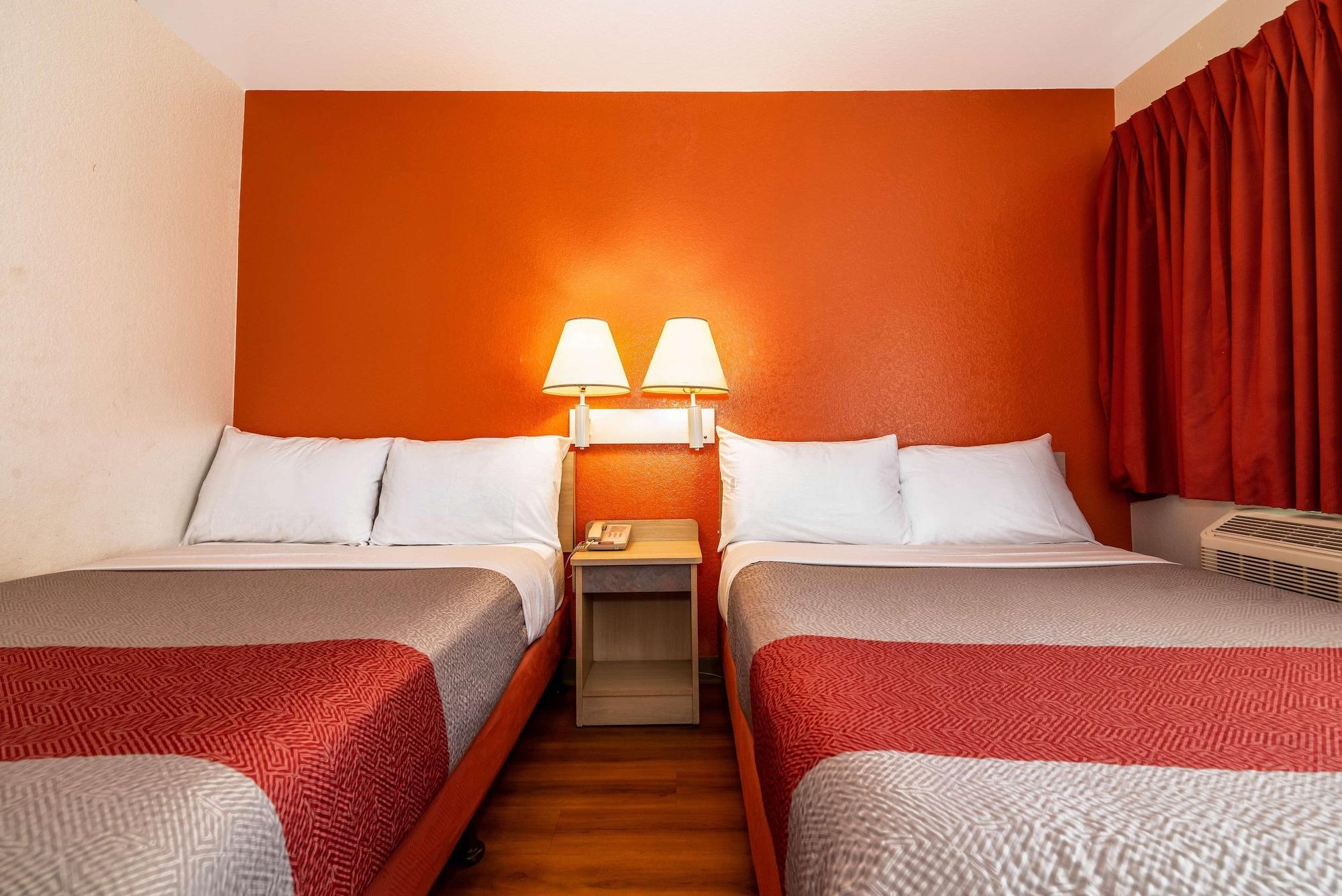 Motel 6-Palm Springs, Ca - East - Palm Canyon Eksteriør bilde
