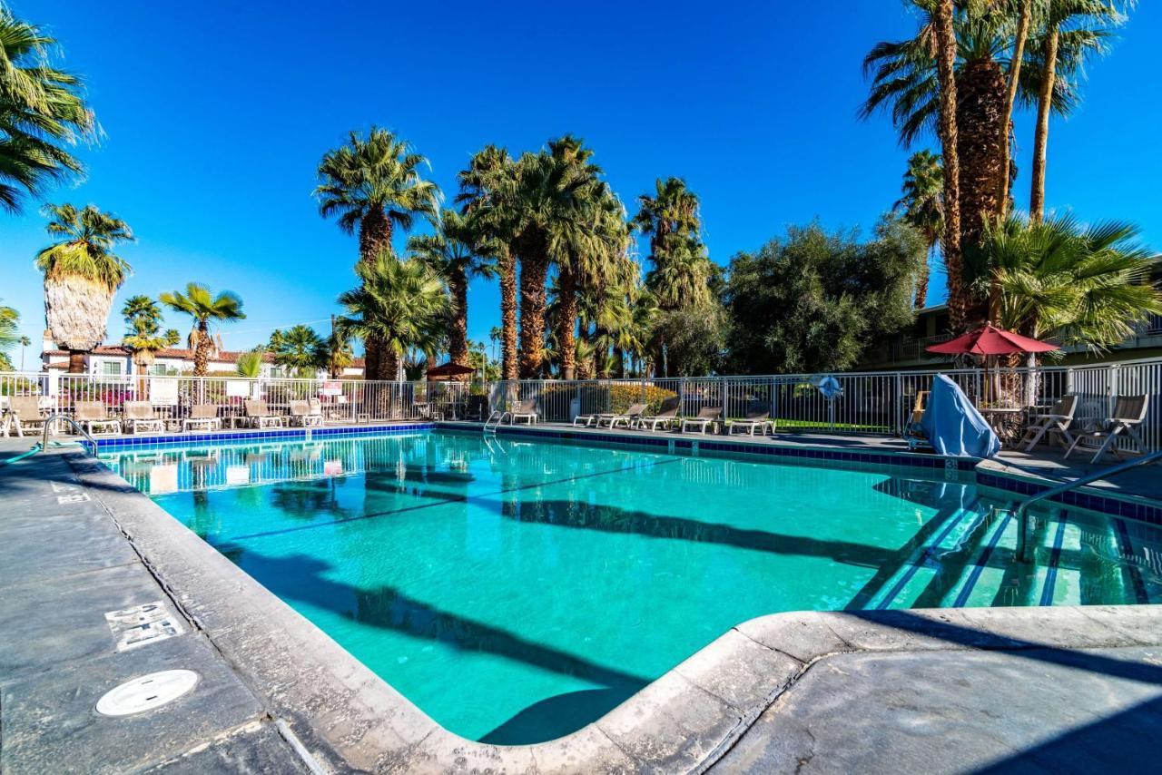 Motel 6-Palm Springs, Ca - East - Palm Canyon Eksteriør bilde